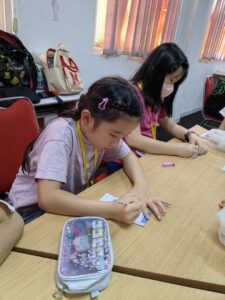 Holiday Camp-24 08